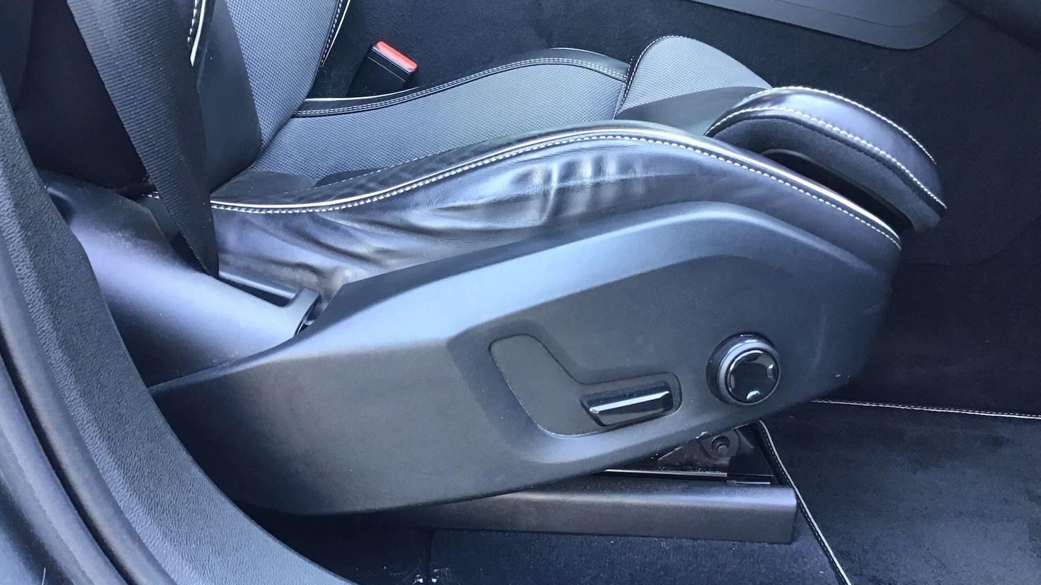 Used Volvo XC60 2019 for sale - 78184321: Photo 29