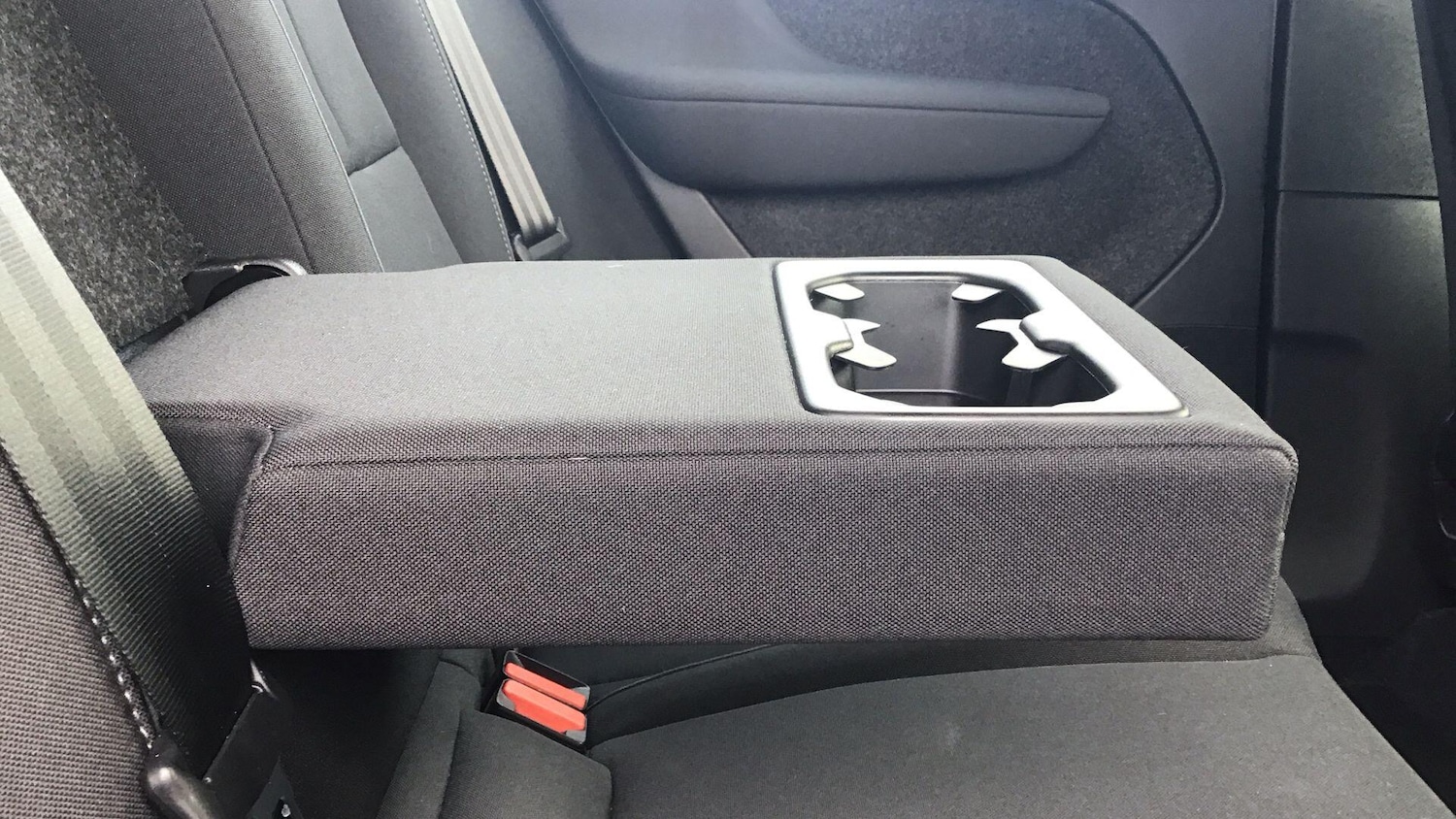 Used Volvo XC40 2021 for sale - 76398569: Photo 25