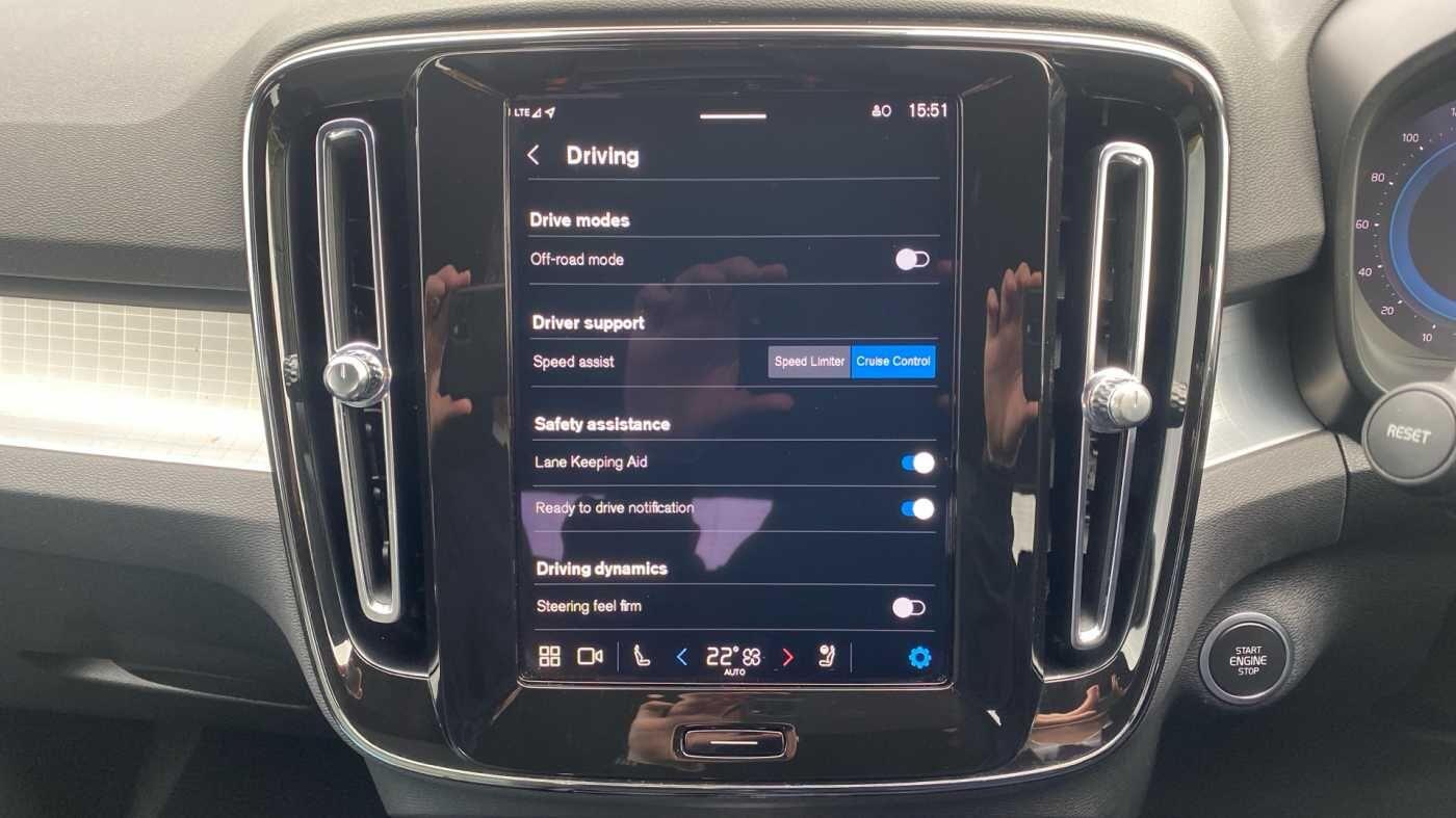 Used Volvo XC40 2023 for sale - 78072263: Photo 34