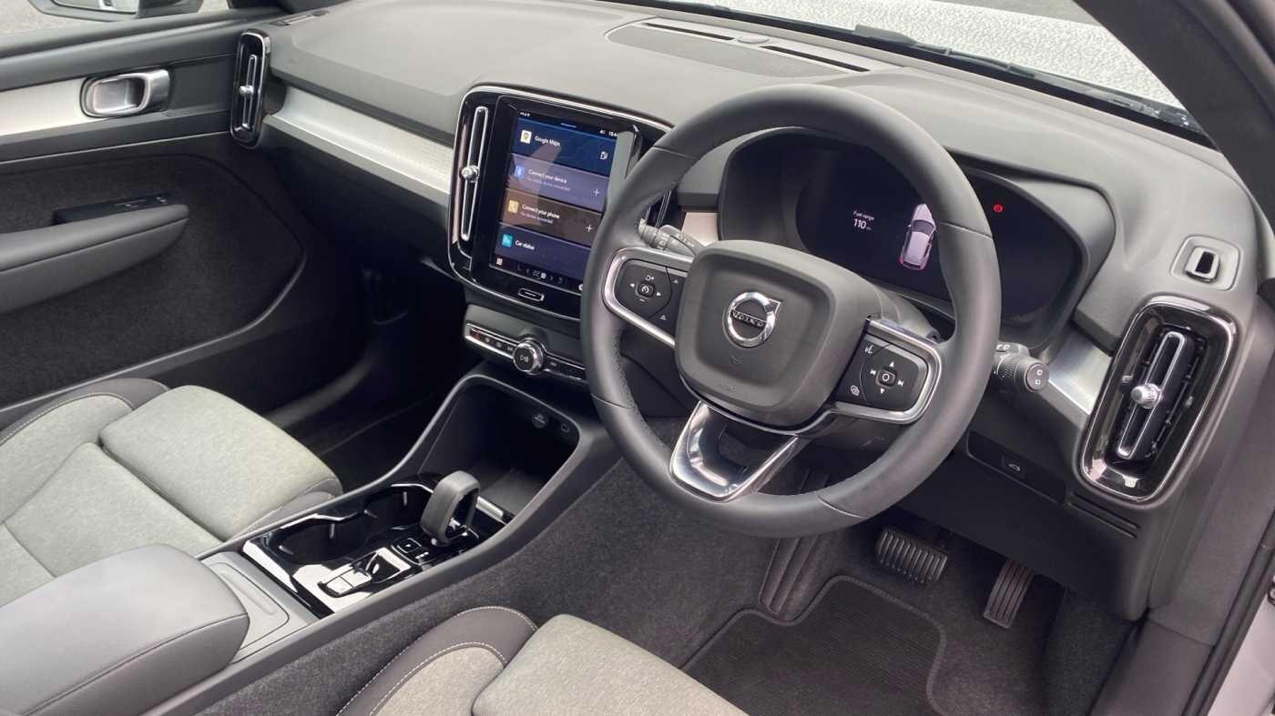 Used Volvo XC40 2023 for sale - 78072263: Photo 9