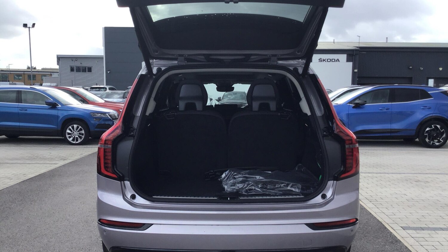 Used Volvo XC90 2025 for sale - 77456563: Photo 13