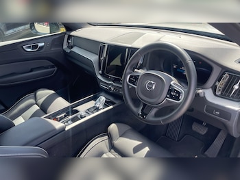 Used Volvo XC60 2025 for sale - 79181062: Photo