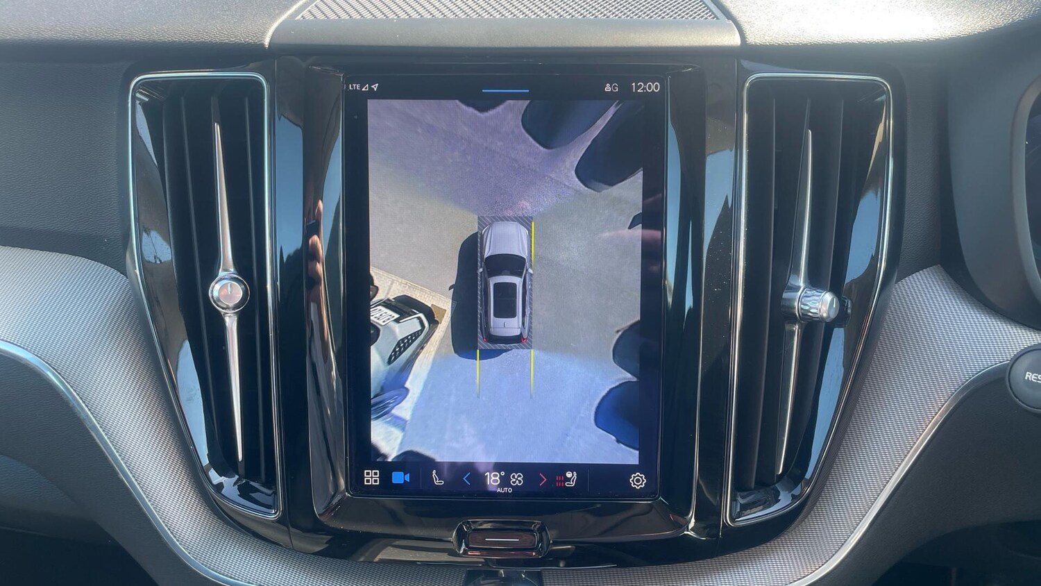 Used Volvo XC60 2022 for sale - 78184638: Photo 17