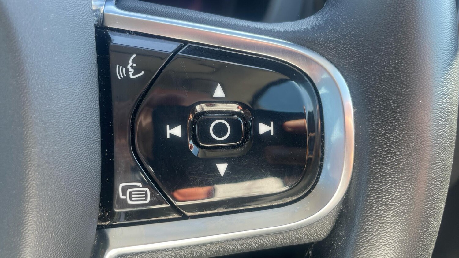 Used Volvo XC60 2022 for sale - 78184638: Photo 20