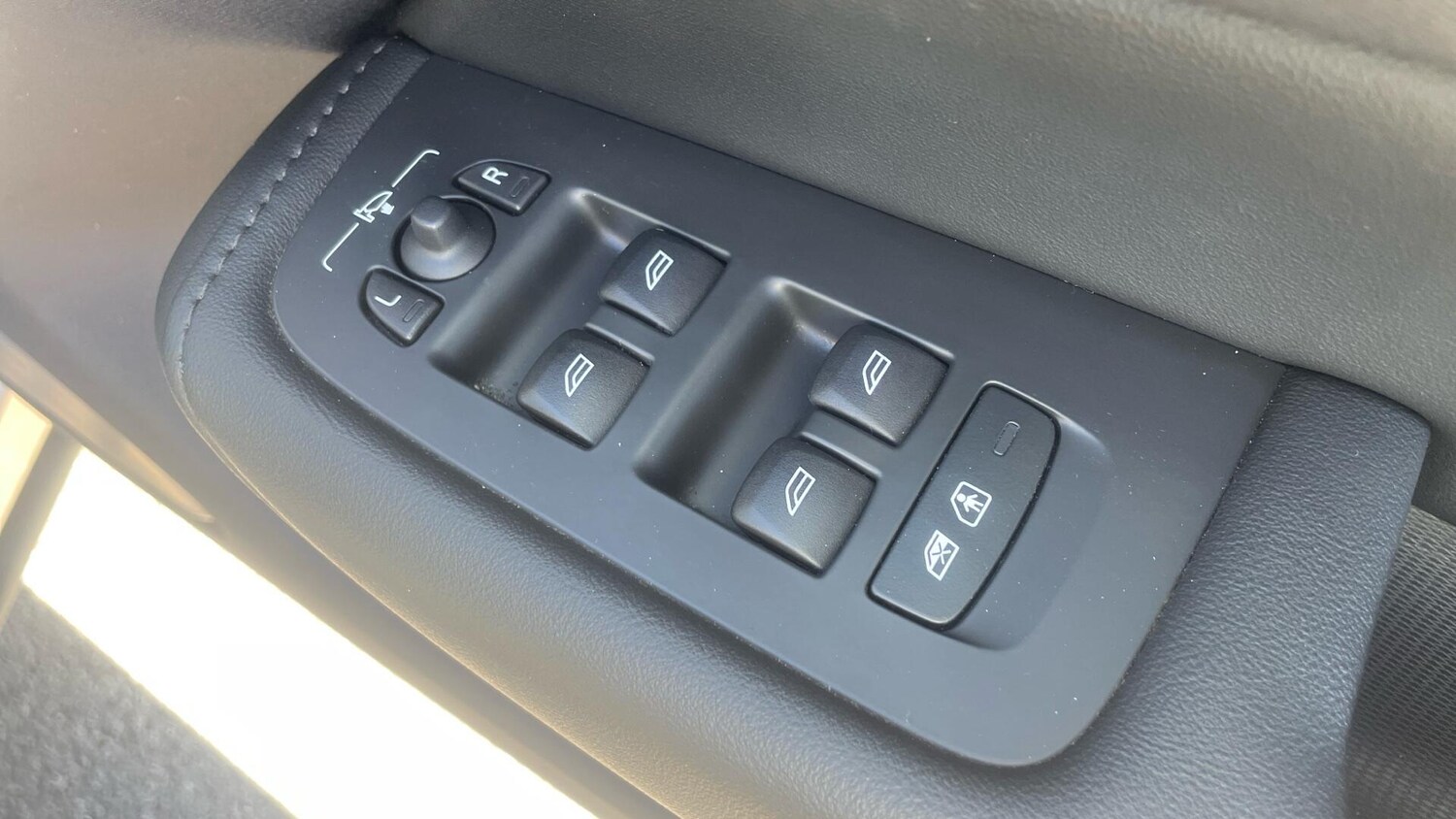 Used Volvo XC60 2022 for sale - 78184638: Photo 22