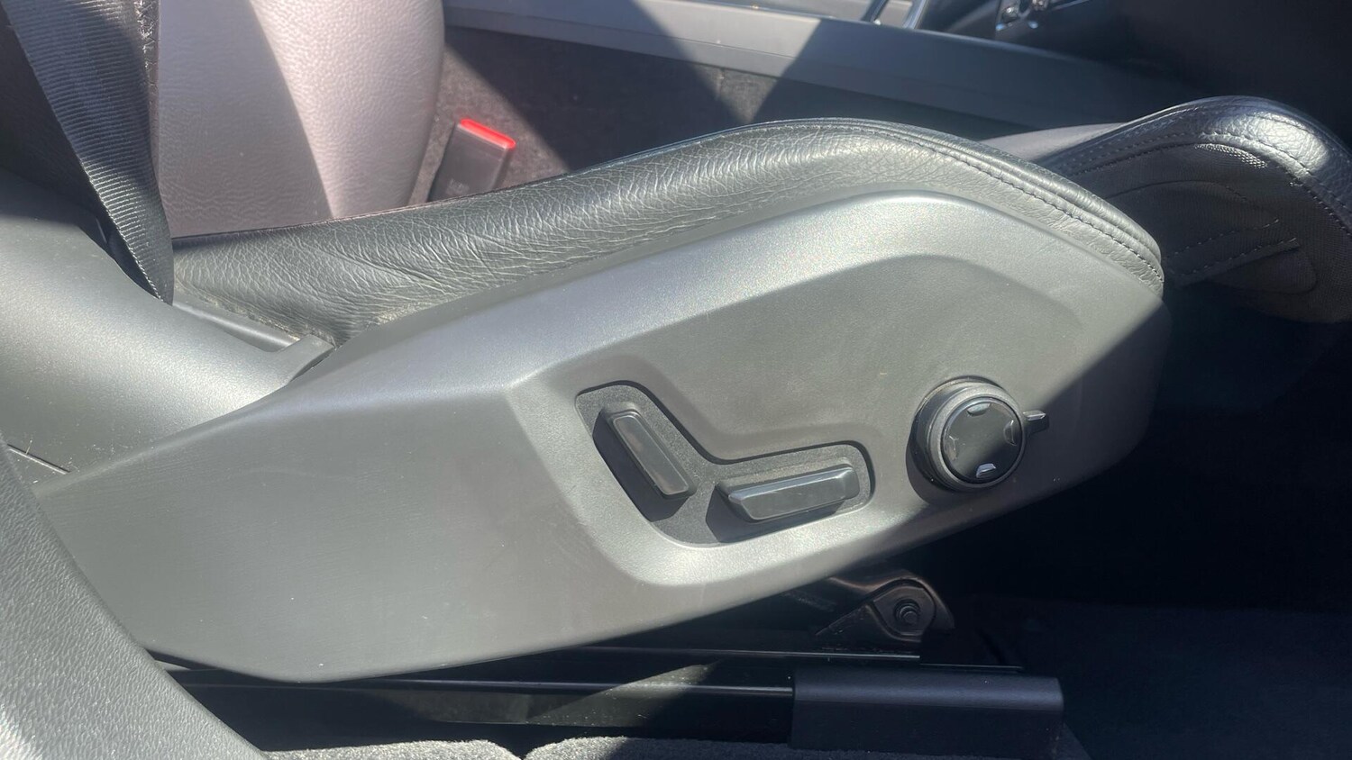 Used Volvo XC60 2022 for sale - 78184638: Photo 28