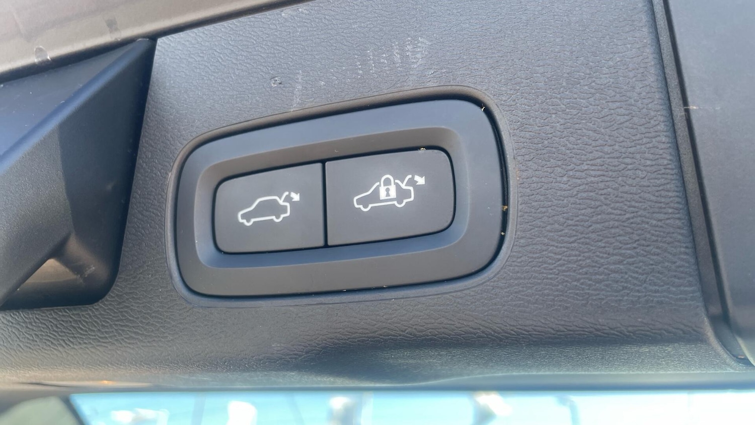 Used Volvo XC60 2022 for sale - 78184638: Photo 31