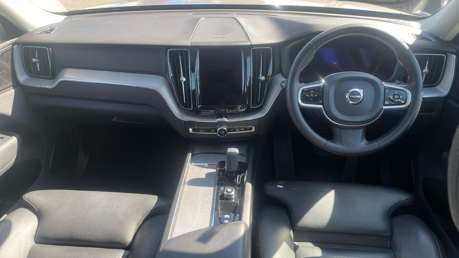 Used Volvo XC60 2022 for sale - 78184638: Photo 5