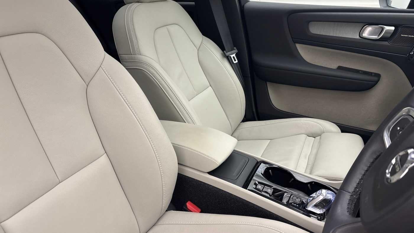 Used Volvo XC40 2024 for sale - 76997095: Photo 13