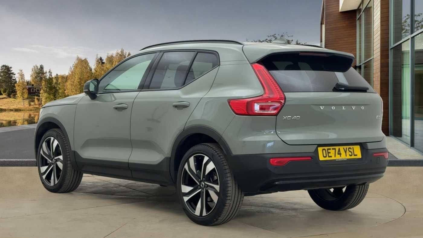 Used Volvo XC40 2024 for sale - 76997095: Photo 4