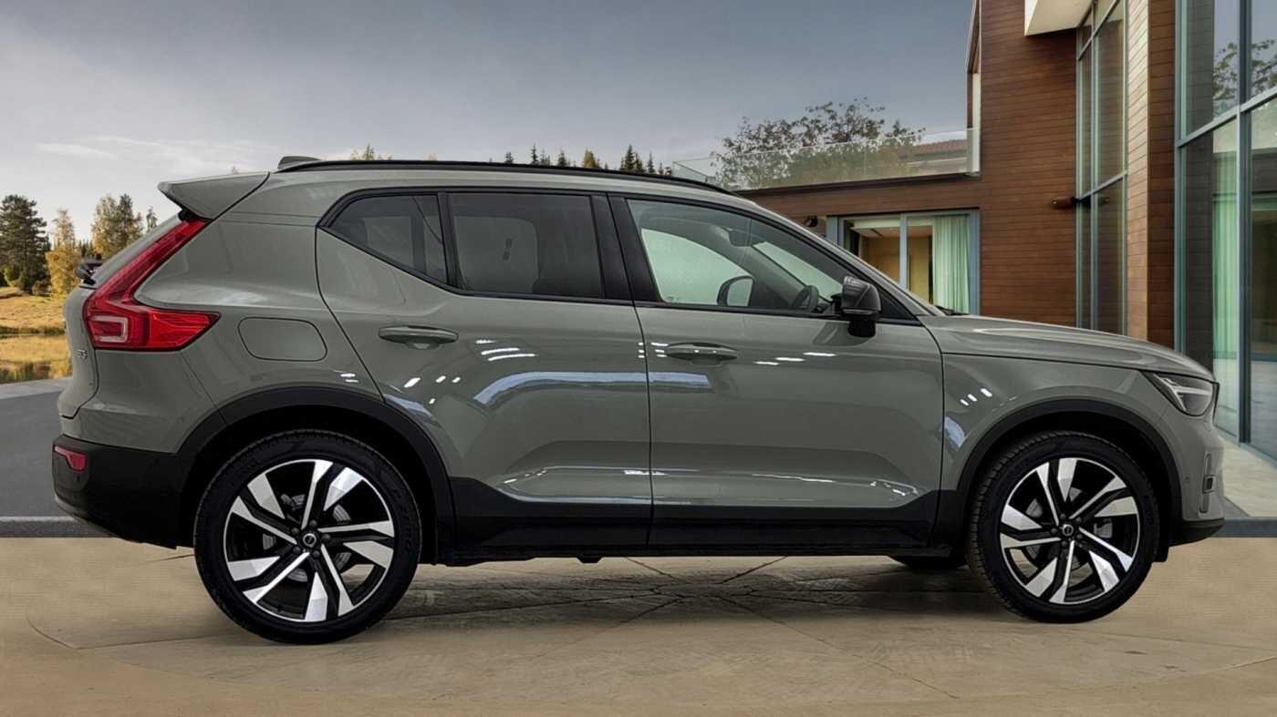 Used Volvo XC40 2024 for sale - 76997095: Photo 8
