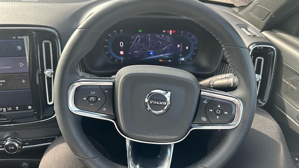 Used Volvo XC40 2024 for sale - 75563158: Photo 10