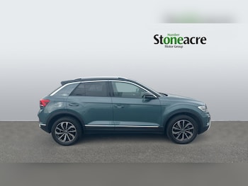 Used Volkswagen T-Roc 2023 for sale - 77838669: Photo