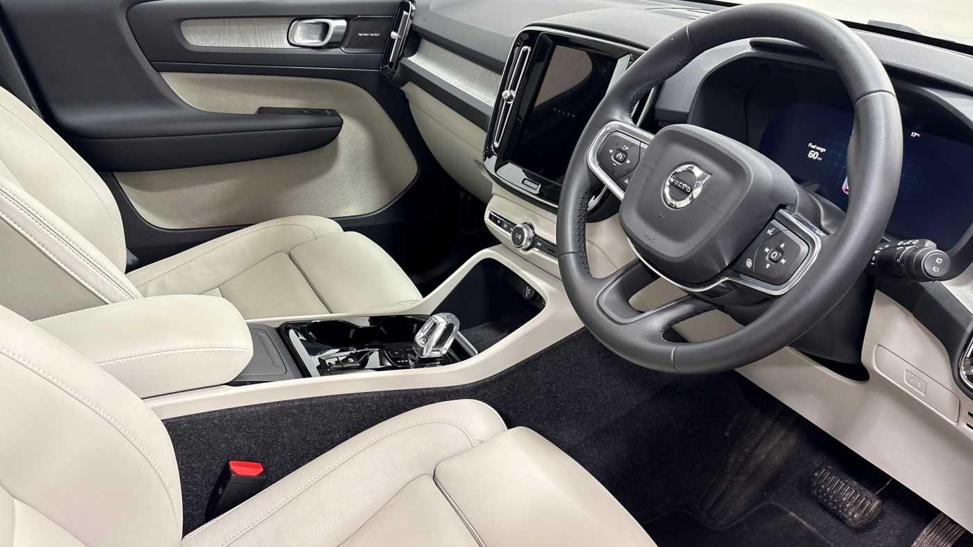 Used Volvo XC40 2024 for sale - 77090988: Photo 12