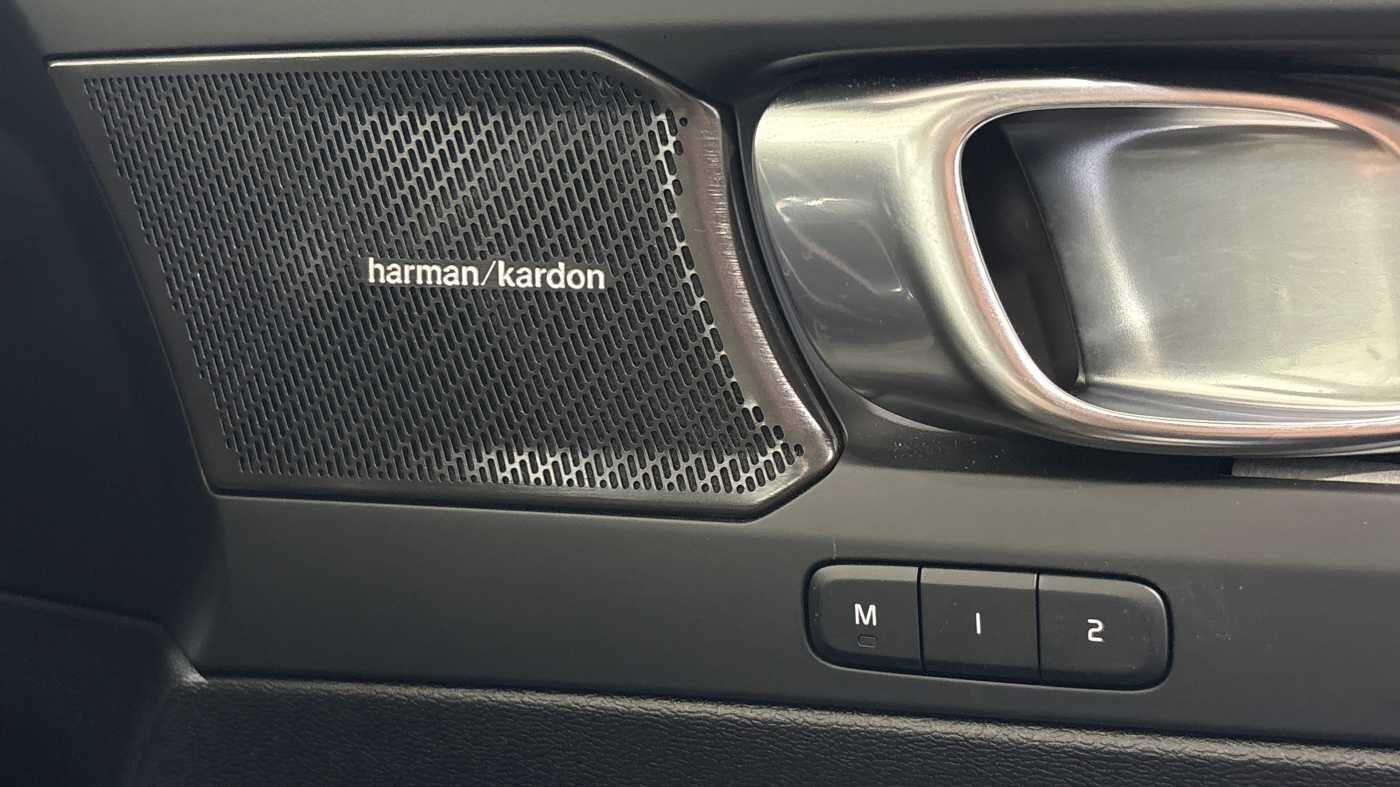 Used Volvo XC40 2024 for sale - 77090988: Photo 18