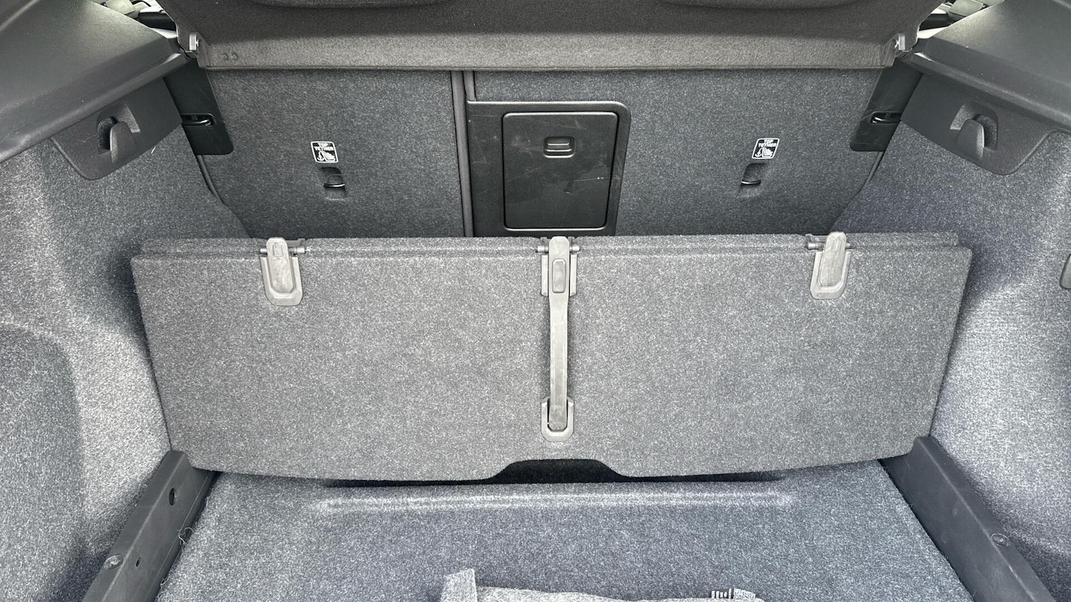 Used Volvo XC40 2025 for sale - 77395747: Photo 38