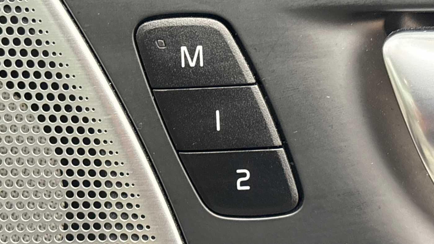 Used Volvo XC60 2025 for sale - 76619727: Photo 18