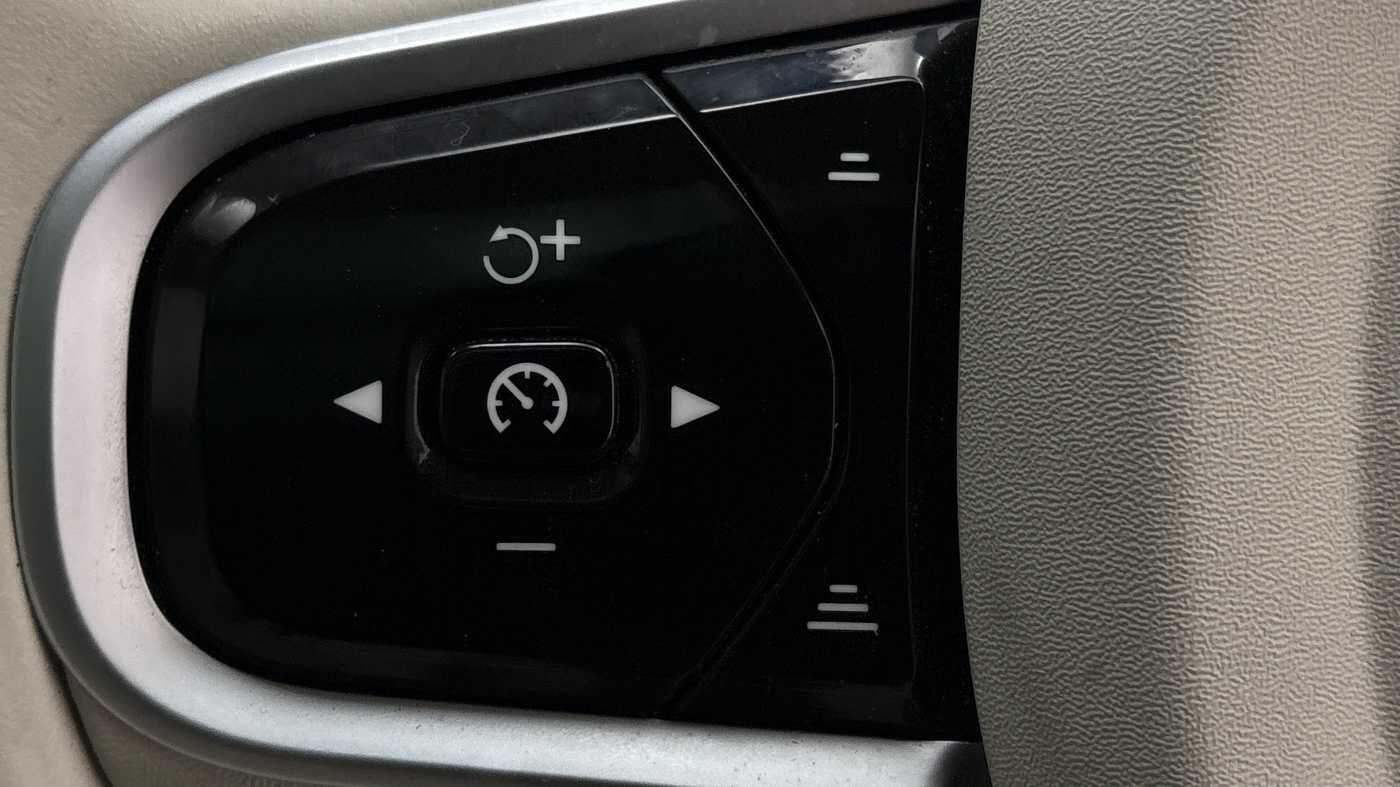 Used Volvo XC60 2025 for sale - 76619727: Photo 21