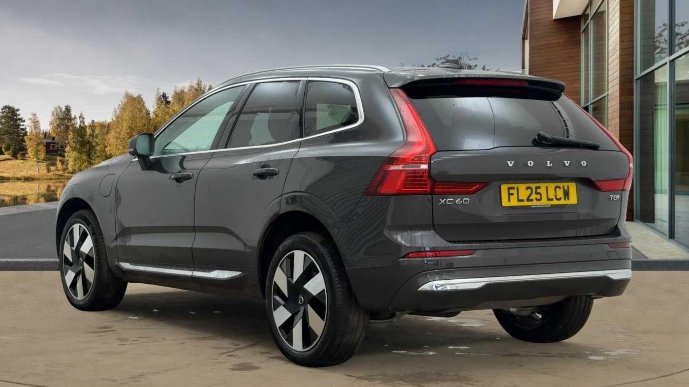 Used Volvo XC60 2025 for sale - 76619727: Photo 4