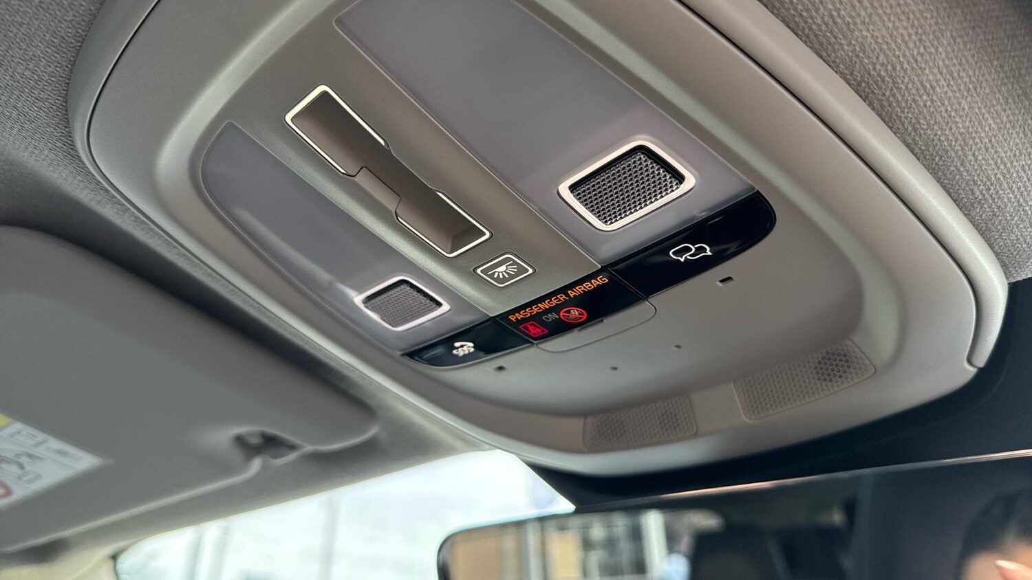 Used Volvo XC40 2025 for sale - 77682851: Photo 31