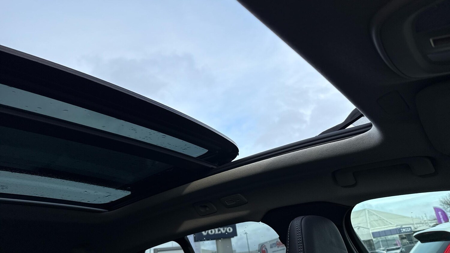 Used Volvo XC40 2025 for sale - 77682851: Photo 33