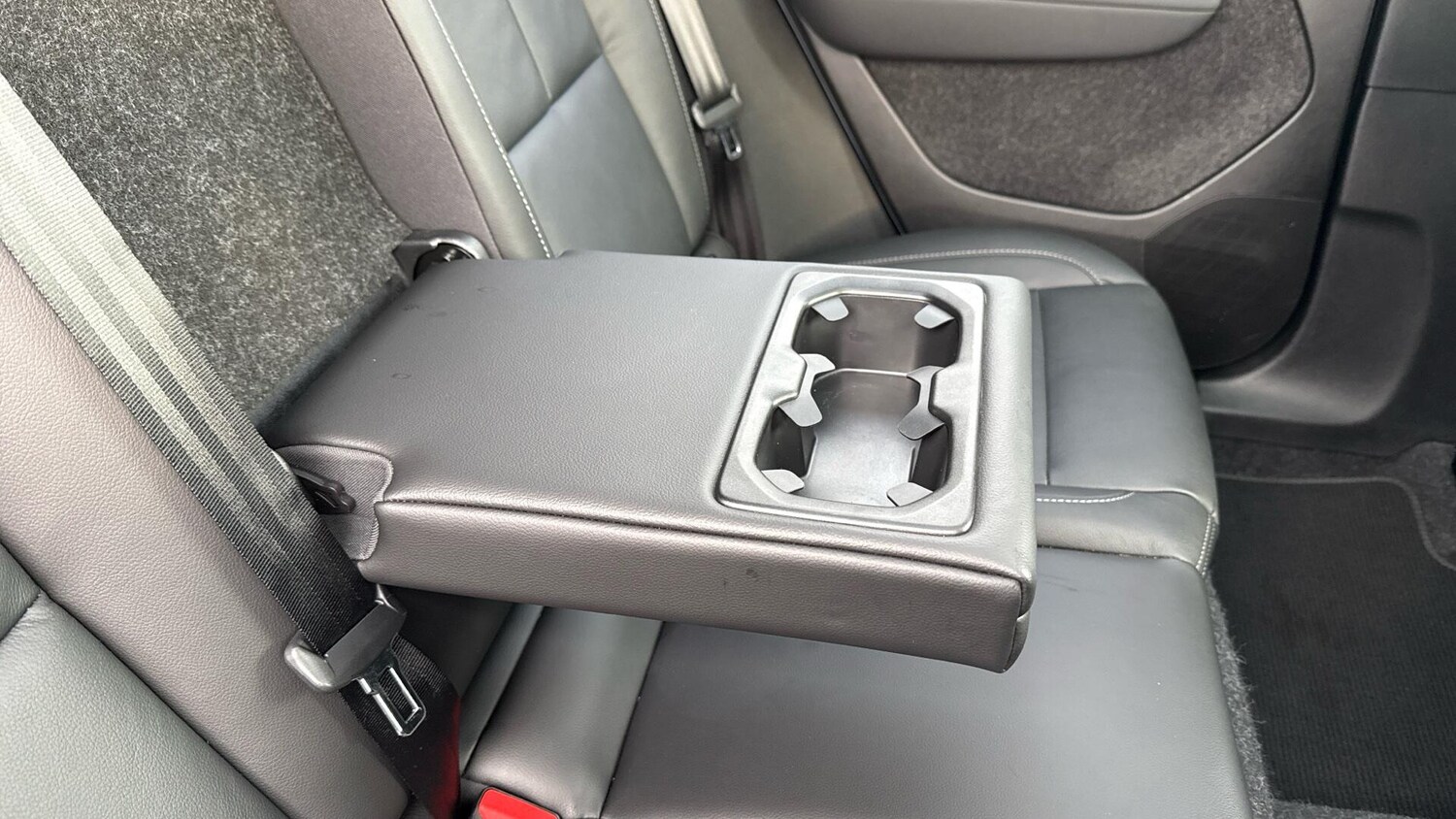 Used Volvo XC40 2025 for sale - 77682851: Photo 36