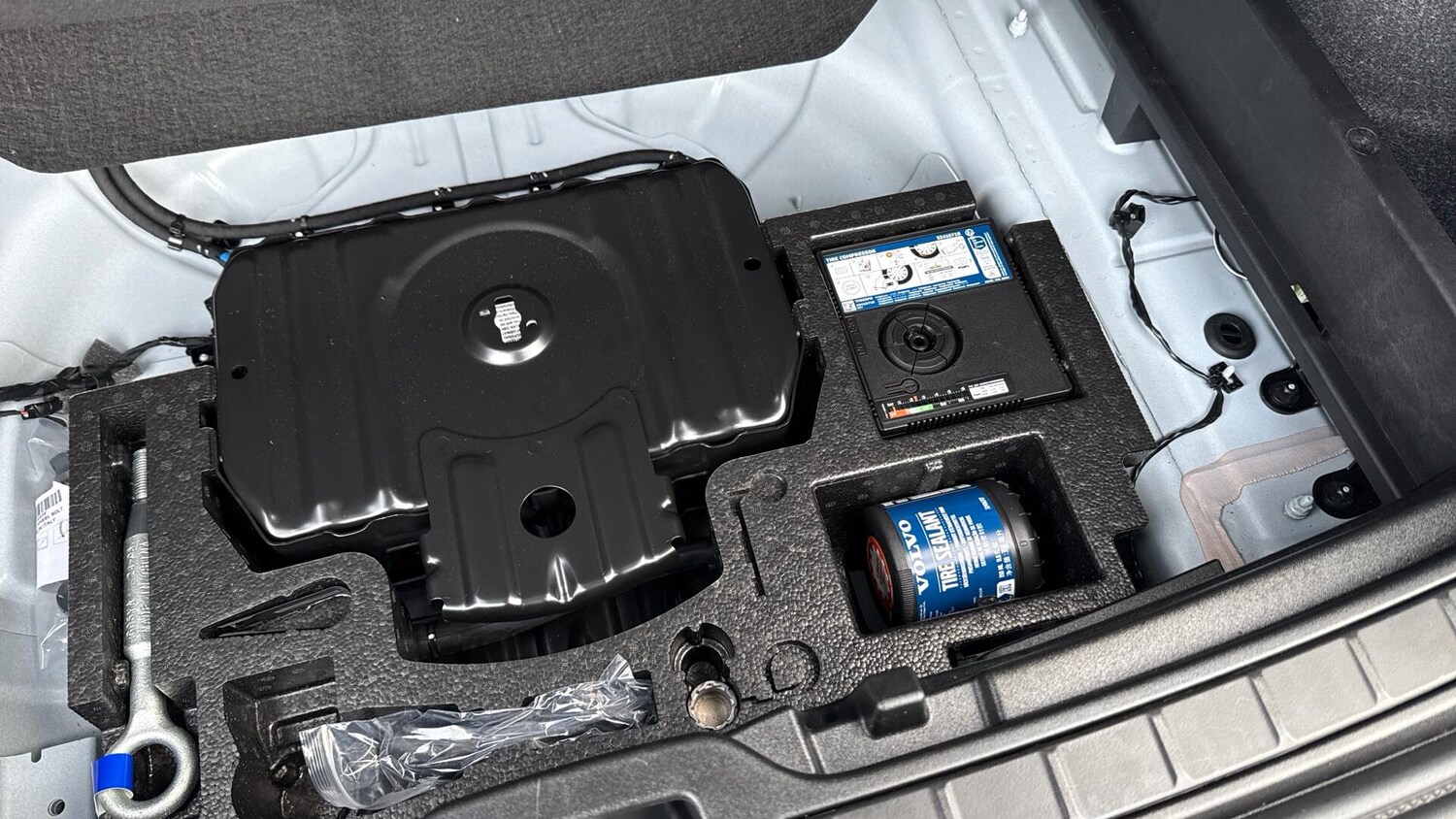 Used Volvo XC40 2025 for sale - 77682851: Photo 40