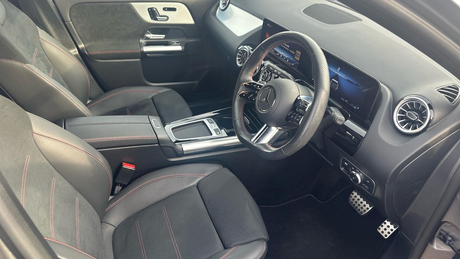 Used Mercedes-Benz GLA 2024 for sale - 77940163: Photo 28