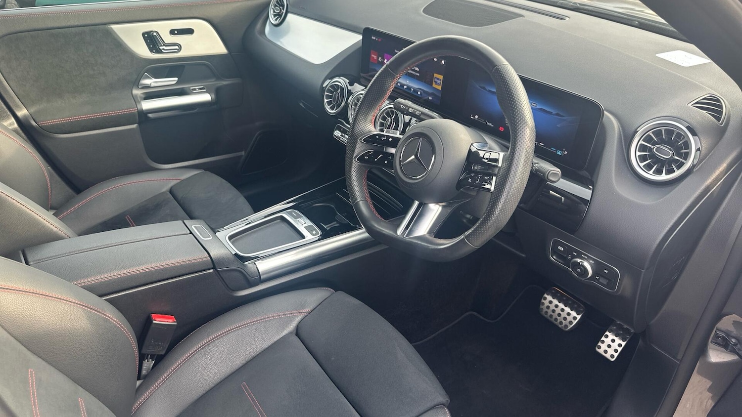 Used Mercedes-Benz GLA 2024 for sale - 77940163: Photo 4