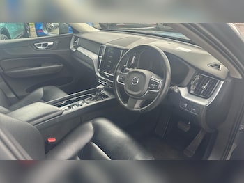 Used Volvo XC60 2019 for sale - 78276228: Photo