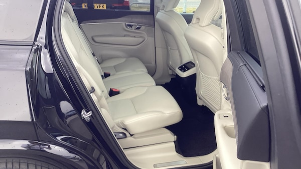Used Volvo XC90 2022 for sale - 76327008: Photo 6