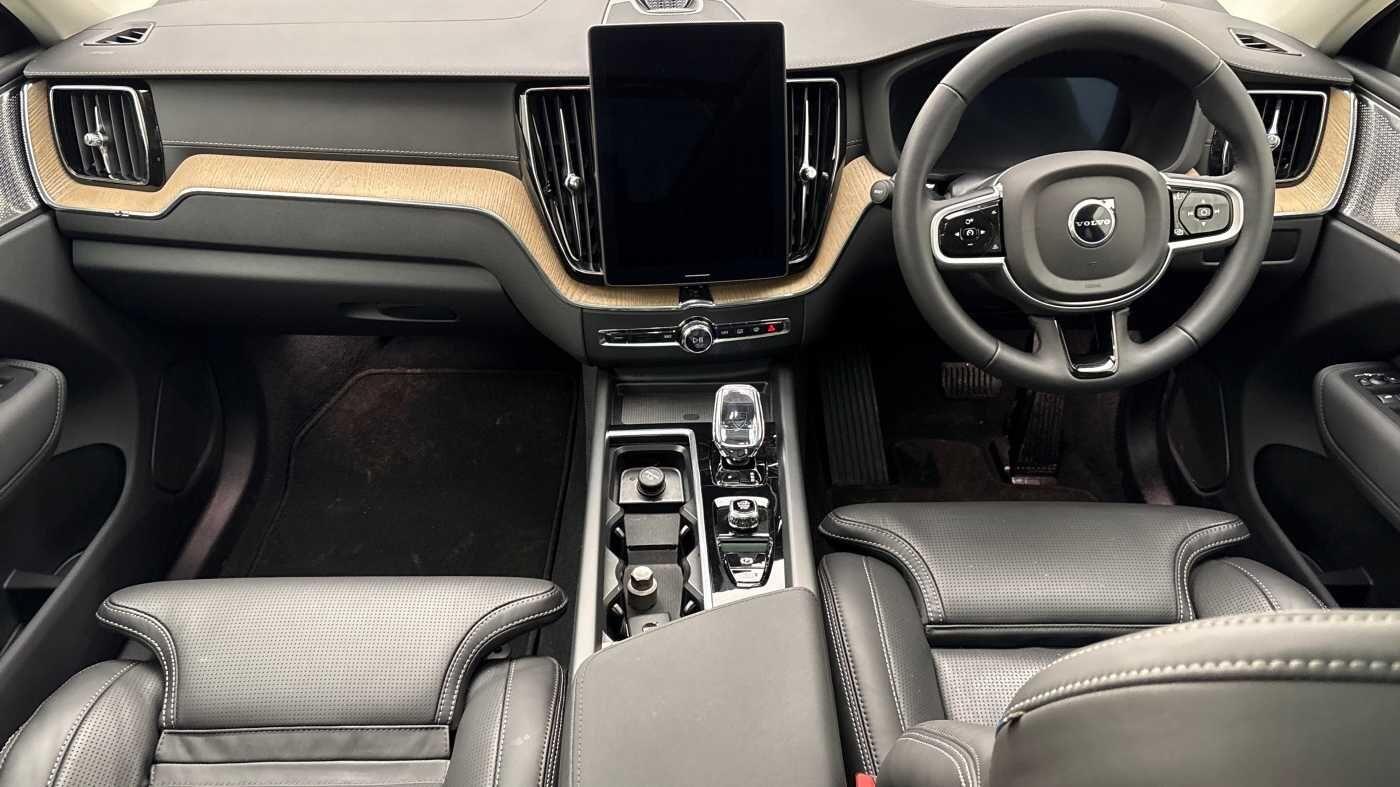 Used Volvo XC60 2025 for sale - 77723426: Photo 10