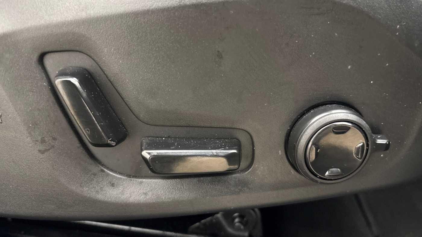 Used Volvo XC60 2025 for sale - 77723426: Photo 28