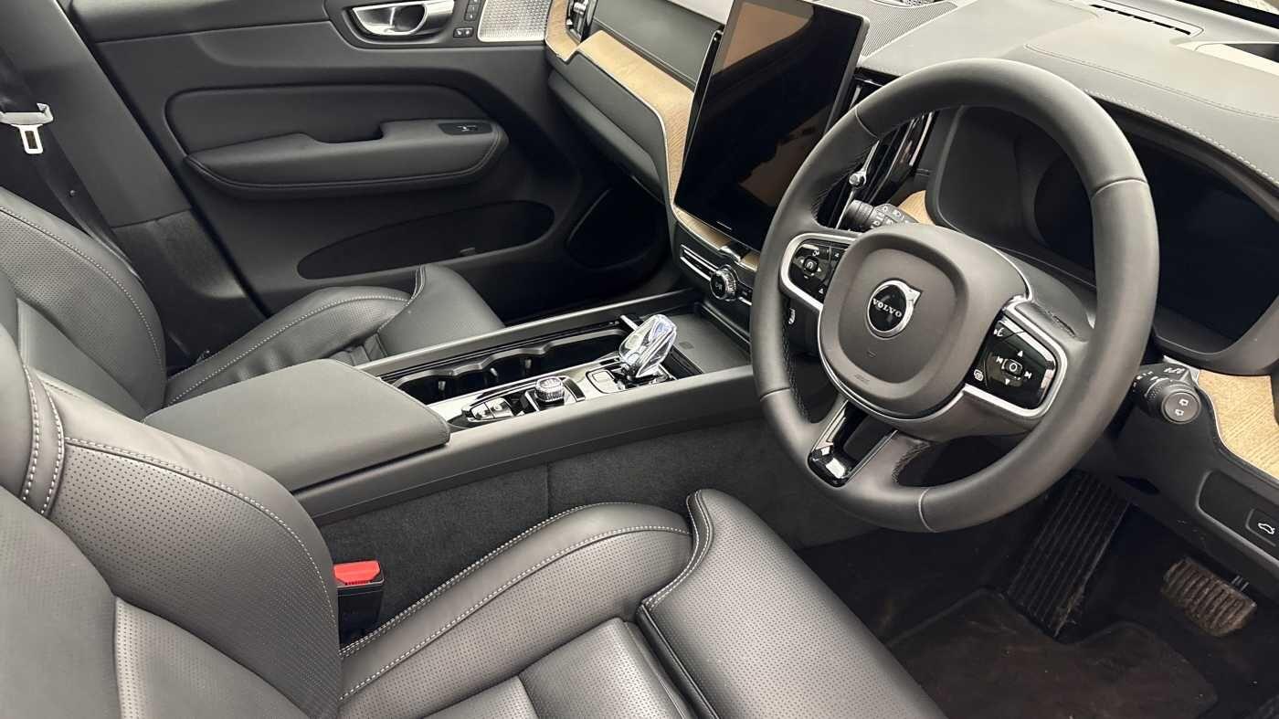 Used Volvo XC60 2025 for sale - 77723426: Photo 9