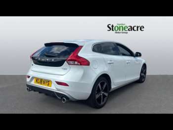 Used Volvo V40 2018 for sale - 75110275: Photo