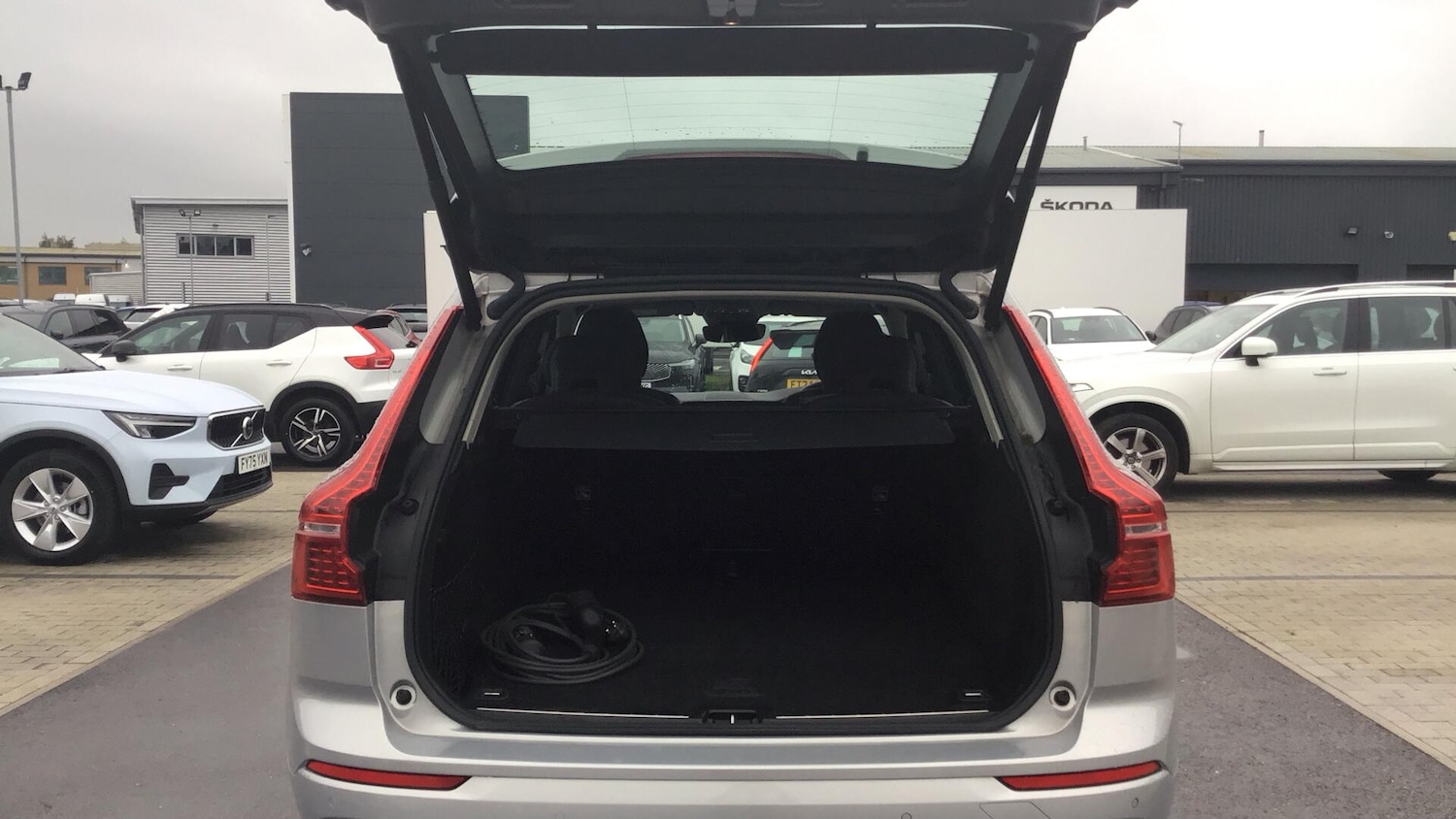 Used Volvo XC60 2023 for sale - 76399196: Photo 13