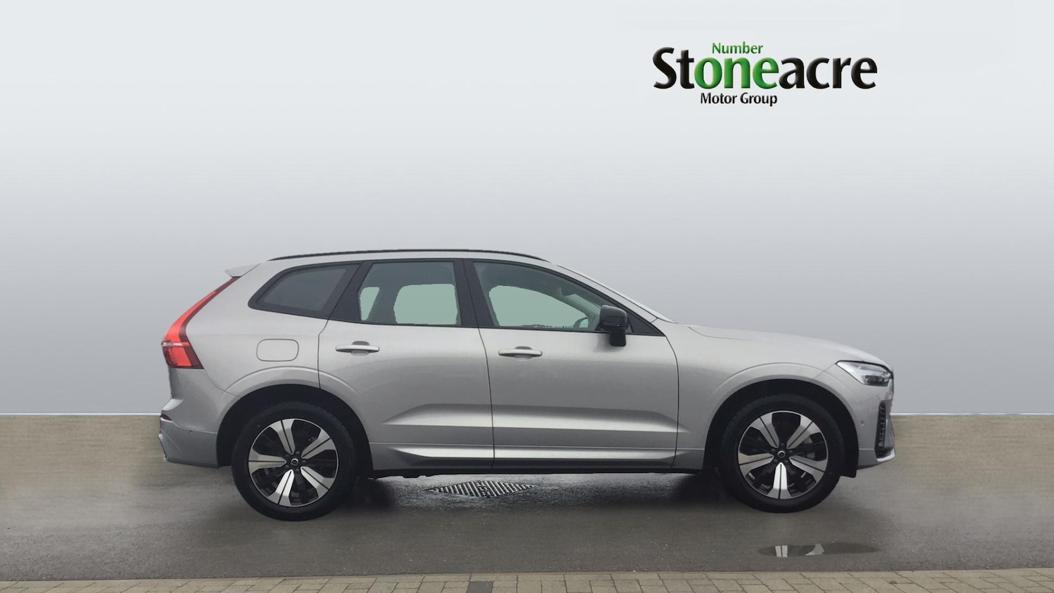 Used Volvo XC60 2023 for sale - 76399196: Photo 3