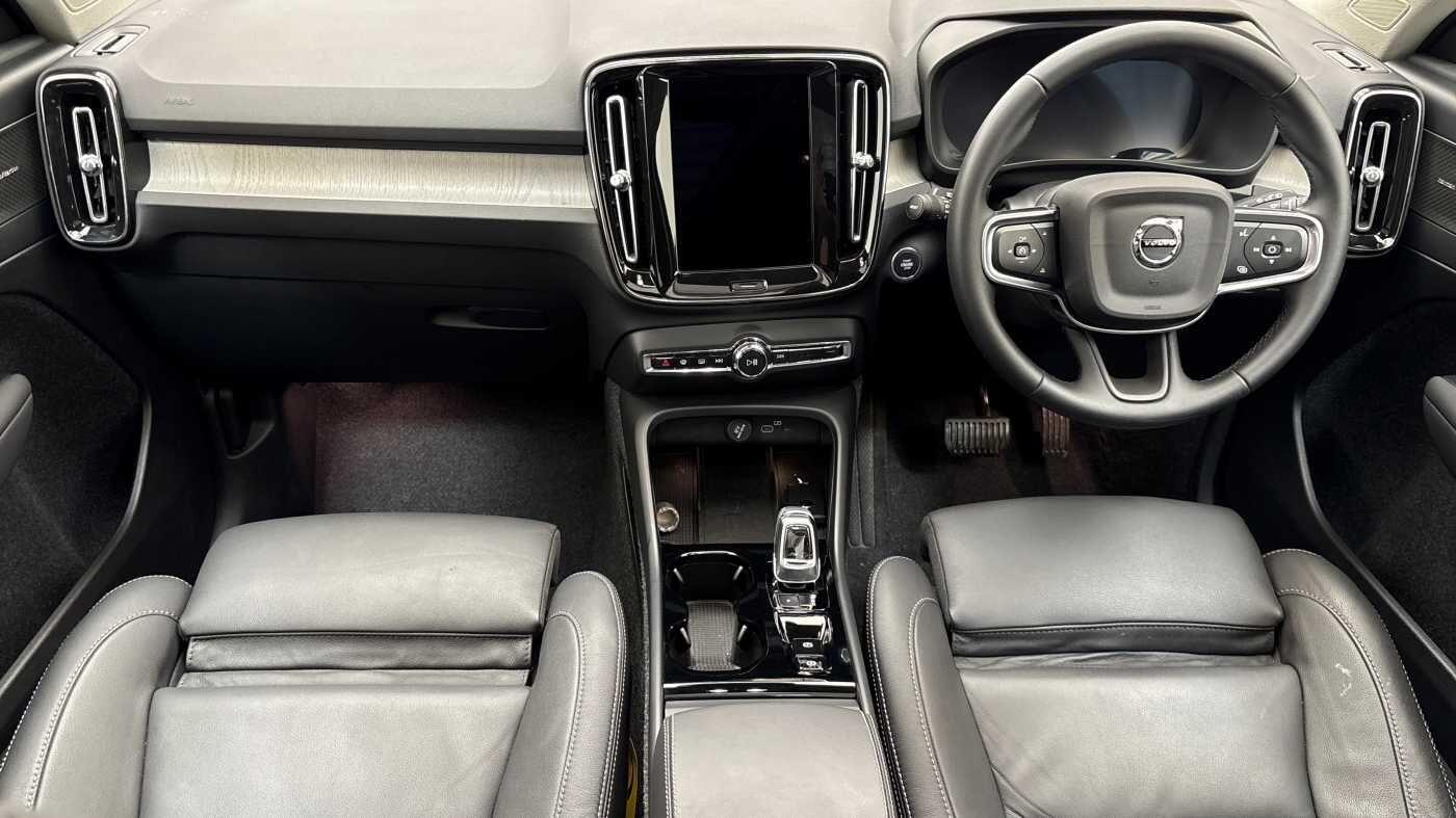 Used Volvo XC40 for sale - 77242409: Photo 10