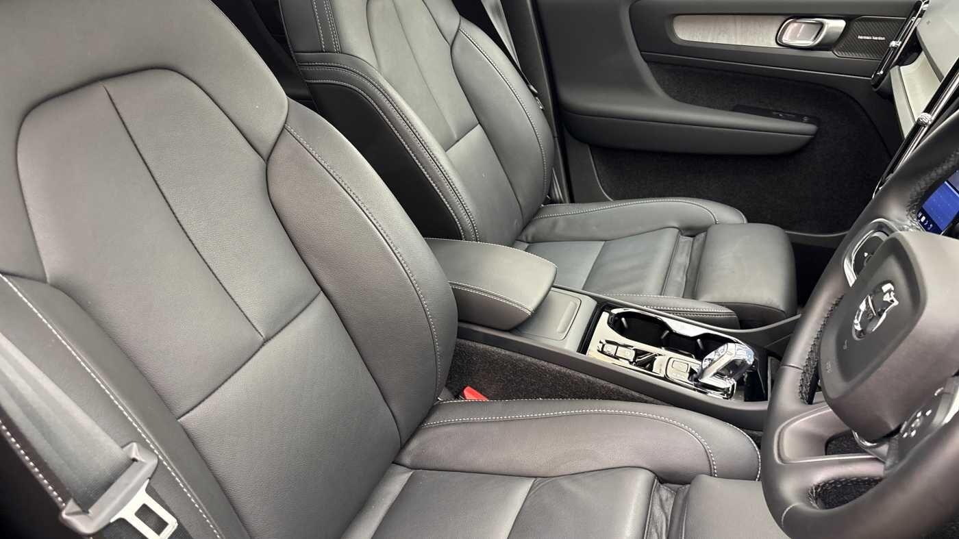 Used Volvo XC40 for sale - 77242409: Photo 13