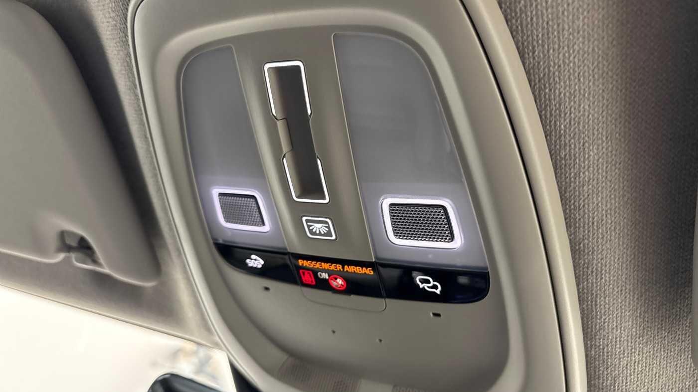 Used Volvo XC40 for sale - 77242409: Photo 23