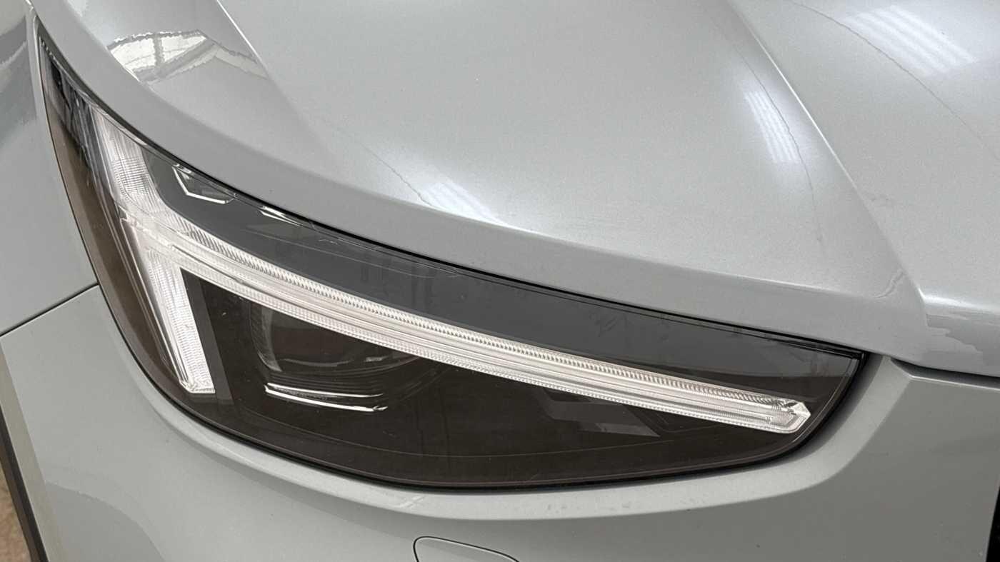 Used Volvo XC40 for sale - 77242409: Photo 40