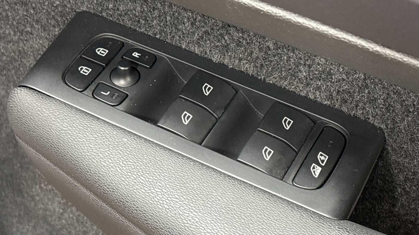 Used Volvo C40 2022 for sale - 76997528: Photo 17