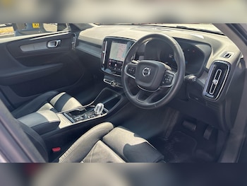 Used Volvo XC40 2023 for sale - 79278782: Photo