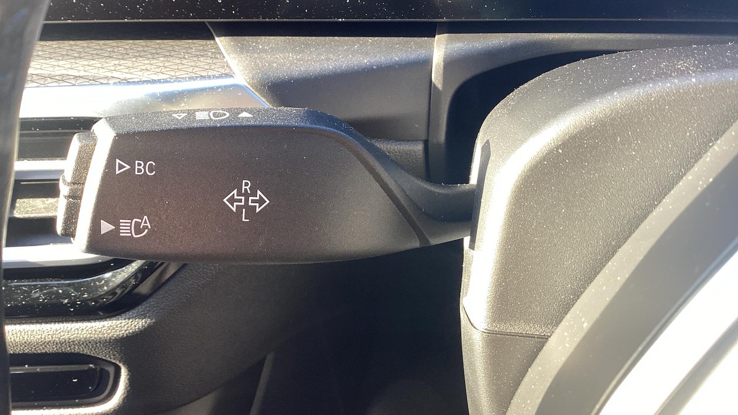 Used BMW 3 Series 2022 for sale - 77029489: Photo 17