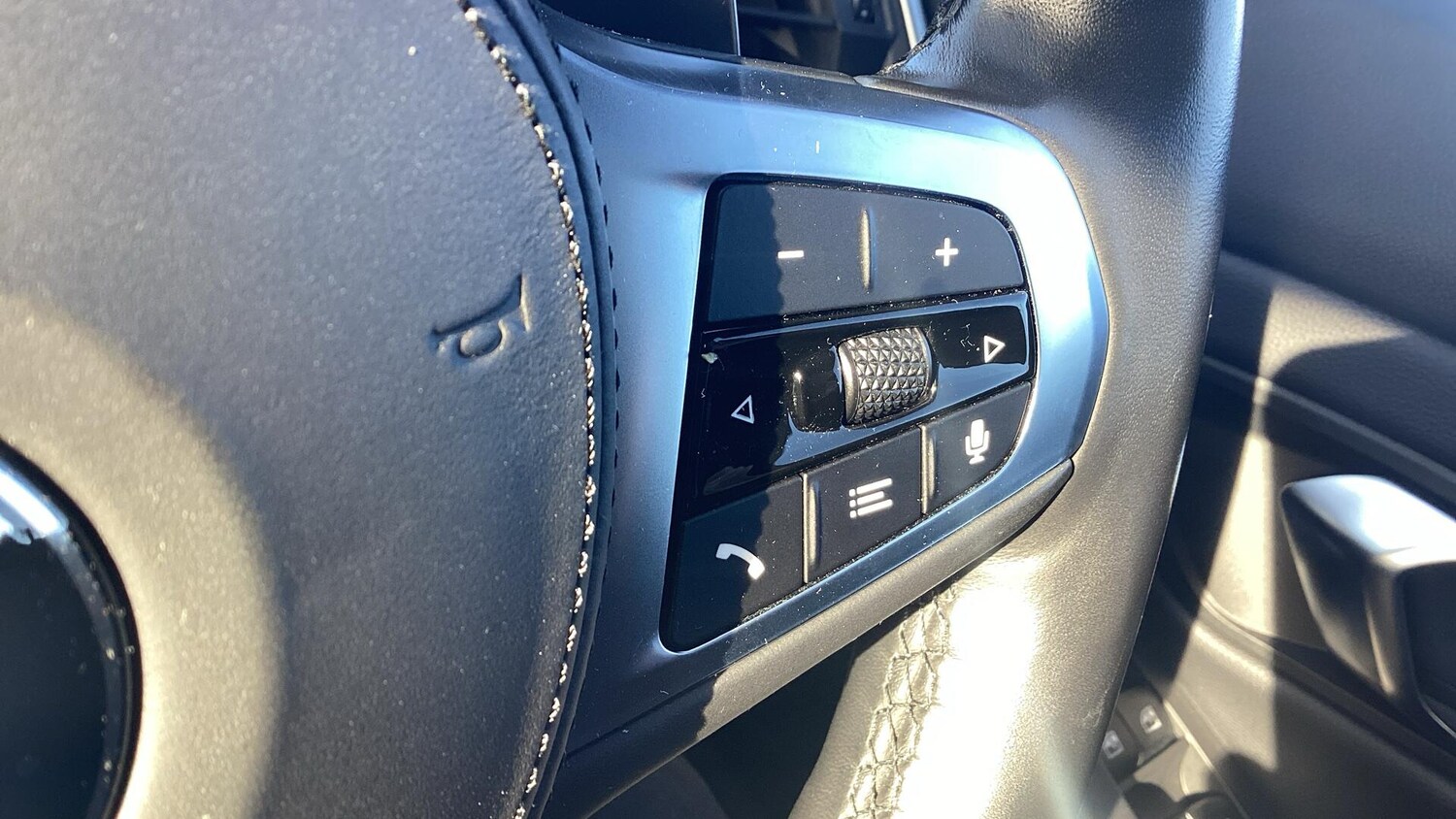 Used BMW 3 Series 2022 for sale - 77029489: Photo 19