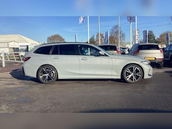 Used BMW 3 Series 2022 for sale - 77029489: Photo