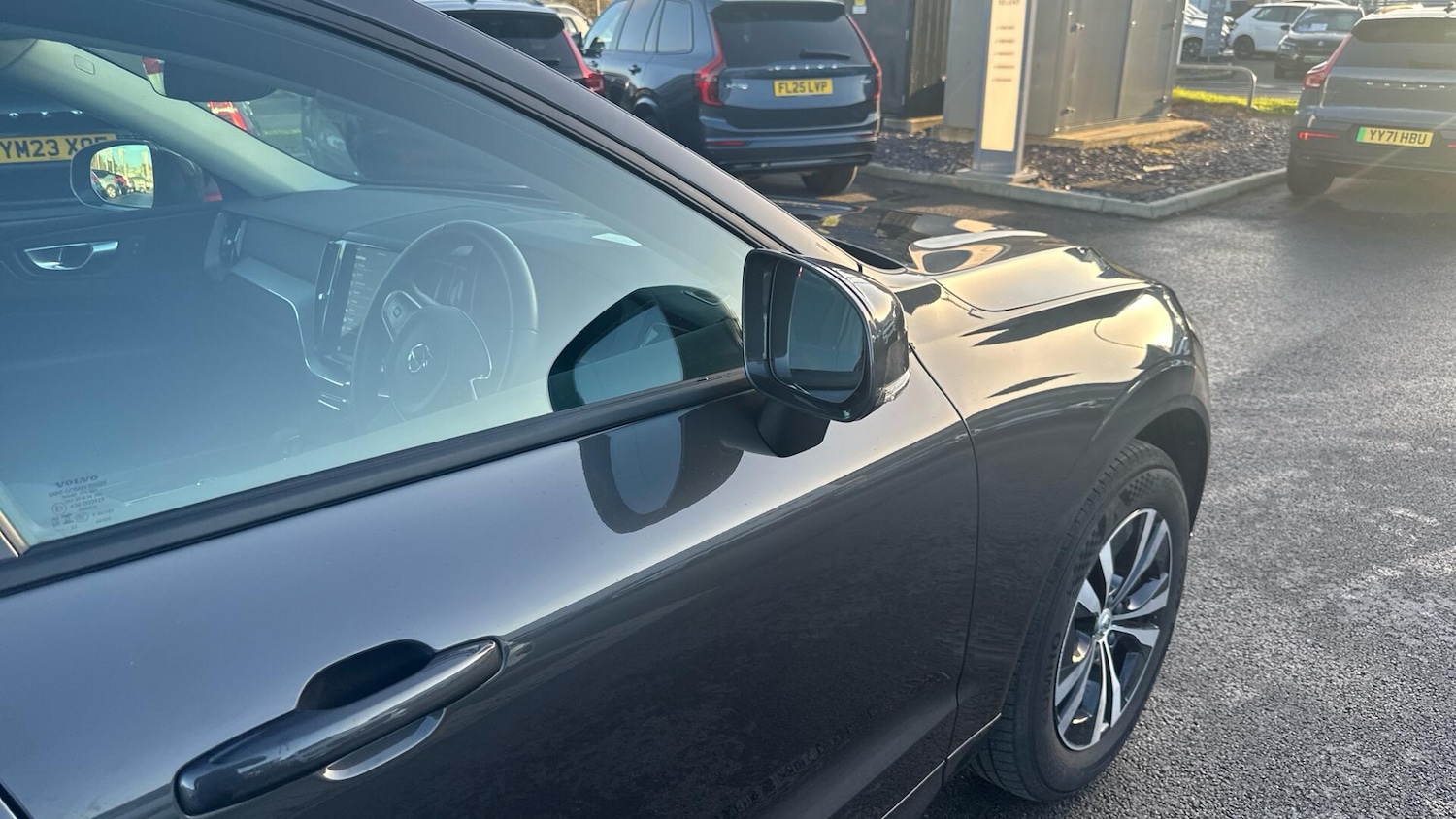 Used Volvo XC60 2023 for sale - 77028994: Photo 32