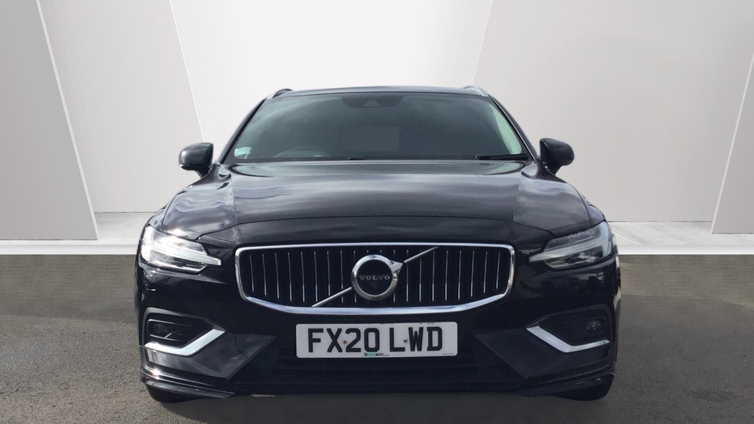 Used Volvo V60 2020 for sale - 77839725: Photo 2