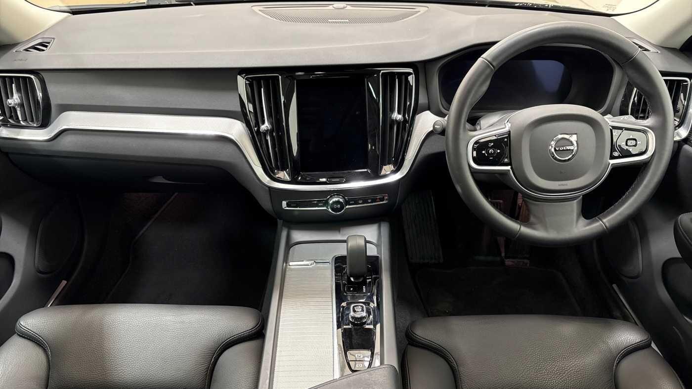 Used Volvo V60 2024 for sale - 76671254: Photo 11