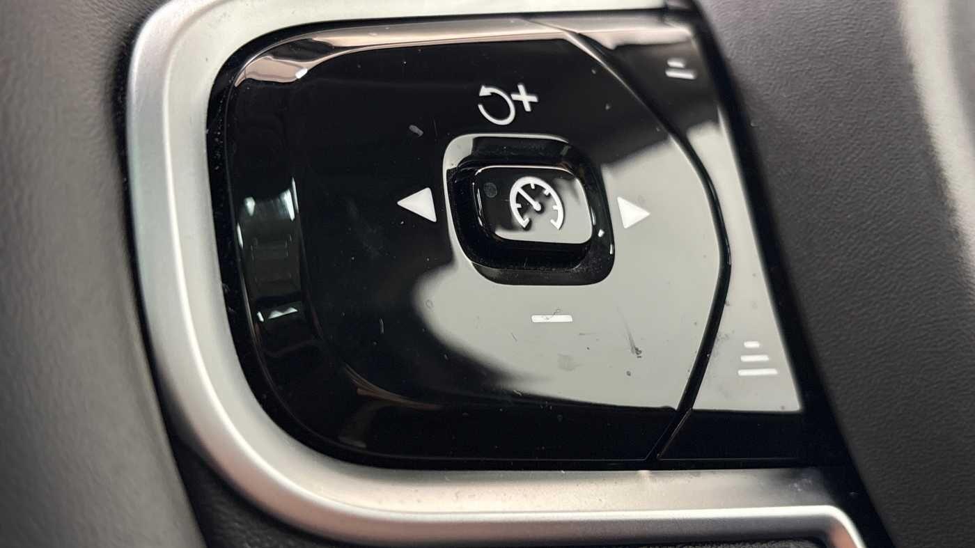 Used Volvo V60 2024 for sale - 76671254: Photo 20